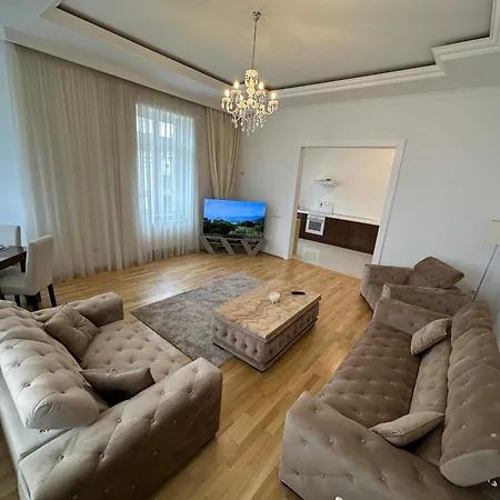 Jacuzzi Apartament *