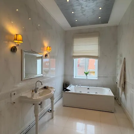 Jacuzzi Apartament Apartment Timisoara