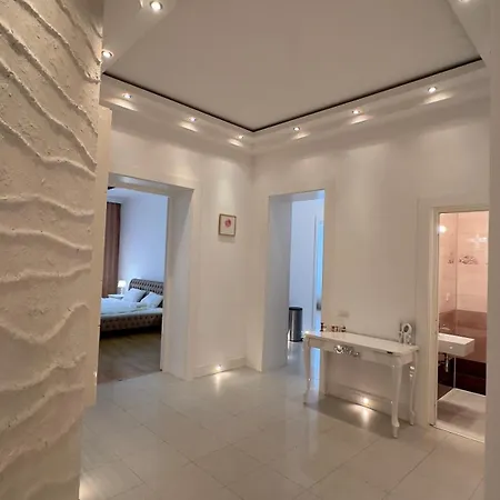 Jacuzzi Apartament Apartment